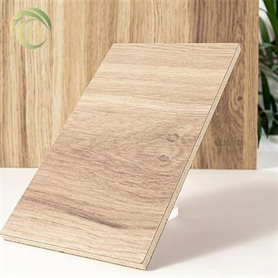 Veekindel vannitoa laminaatparkett